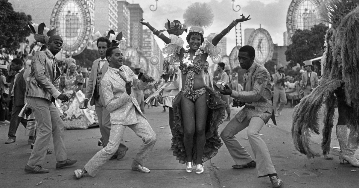 Curta com sabedoria: a história do Carnaval, a alegria como saúde e o ritual Shotly